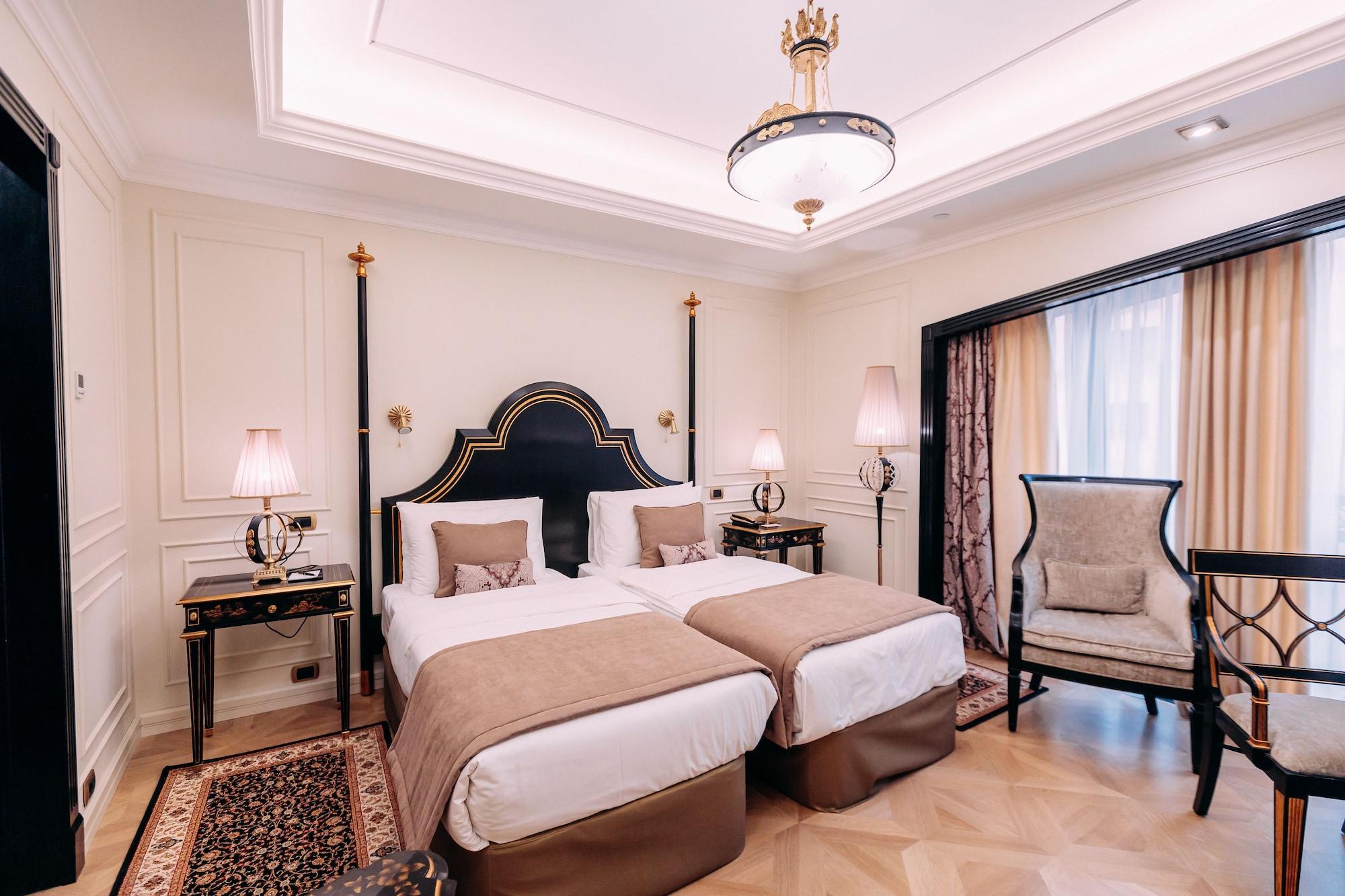 Golden Palace Hotel Yerevan Exterior foto